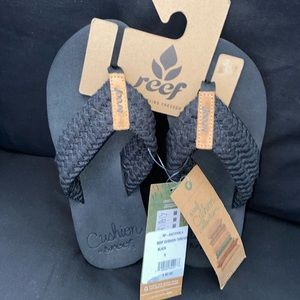 Reef flip flop cushion collection